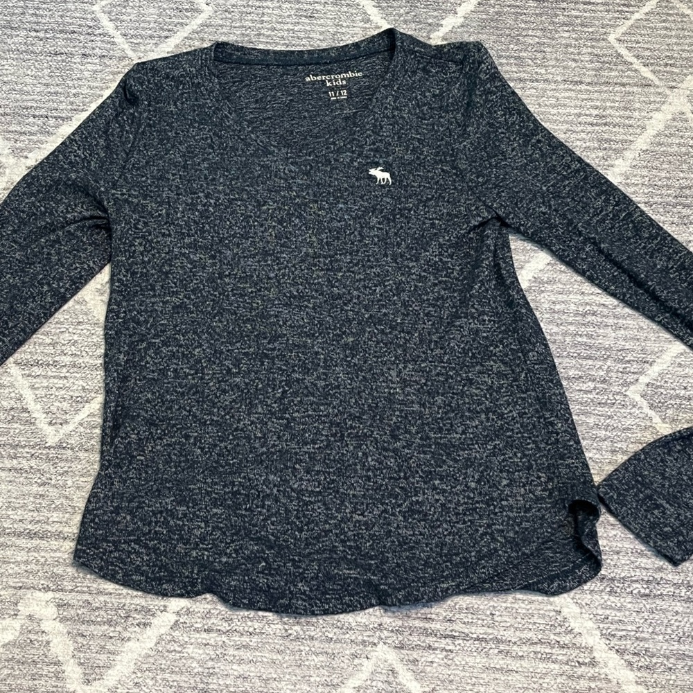 Long Sleeve Abercrombie Kids 11/12 Navy